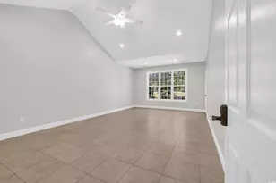 208 Lander Dr, Conway, SC 29526 - Photo 9