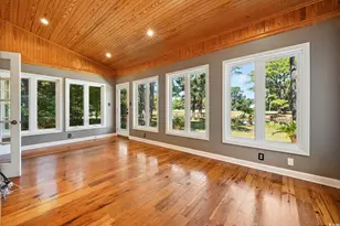 695 Country Club Dr, Pawleys Island, SC 29585 - Photo 3