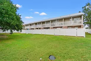 606 S 7th Ave, North Myrtle Beach, SC 29582 - Photo 25