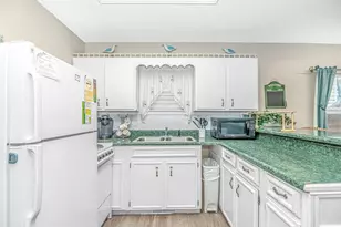 6001 - 1222 S Kings Hwy, Myrtle Beach, SC 29575 - Photo 9