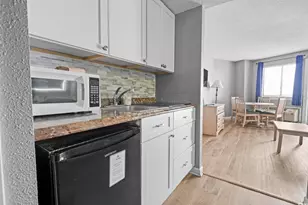 2001 S Ocean Blvd, Myrtle Beach, SC 29577 - Photo 3