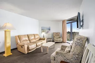 201 74th Ave N, Myrtle Beach, SC 29572 - Photo 7