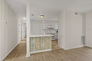 10301 N Kings Hwy, Myrtle Beach, SC 29572 - Photo 9