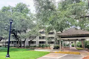 415 Ocean Creek Dr, Myrtle Beach, SC 29572 - Photo 1