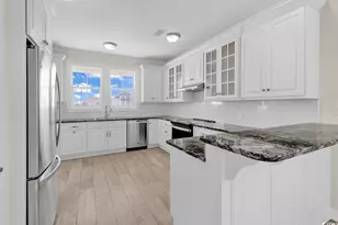 618 Underwood Dr, Murrells Inlet, SC 29576 - Photo 5