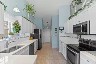 313 Harbour Reef Dr, Myrtle Beach, SC 29588 - Photo 7