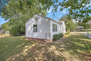 307 E Lloyd St, Mullins, SC 29574 - Photo 27