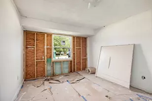 307 E Lloyd St, Mullins, SC 29574 - Photo 13