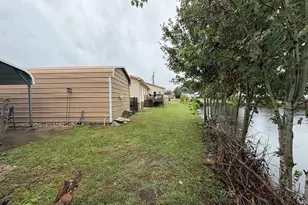 913 Seaside Dr, North Myrtle Beach, SC 29582 - Photo 25