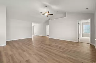 947 Woodside Dr, Conway, SC 29526 - Photo 3