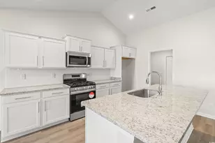 947 Woodside Dr, Conway, SC 29526 - Photo 5