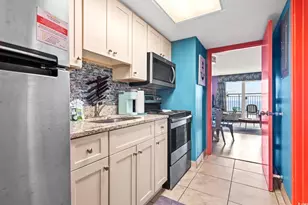 201 S Ocean Blvd, Myrtle Beach, SC 29577 - Photo 11