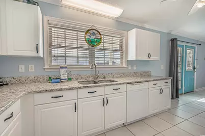 204 N 27th Ave. N, North Myrtle Beach, SC 29582 - Photo 9