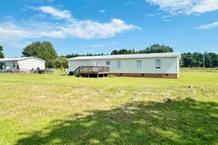 2067 Willow Creek Rd, Effingham, SC 29541 - Photo 9