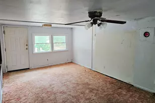 90 Oak Tree St, Hallsboro, NC 28442 - Photo 11