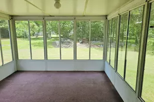 90 Oak Tree St, Hallsboro, NC 28442 - Photo 9