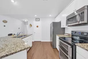 1318 Golden Valley Pl, Little River, SC 29566 - Photo 9