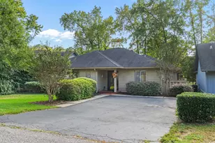 104 Hickory Dr, Conway, SC 29526 - Photo 1