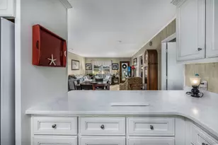 305 35th Ave N, North Myrtle Beach, SC 29582 - Photo 9