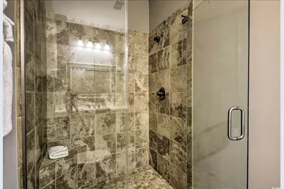 835 Maderia Dr. #TH6-R2, North Myrtle Beach, SC 29582 - Photo 17