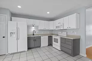 8065 Resin Rd, Murrells Inlet, SC 29576 - Photo 9