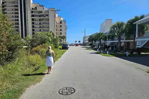 1521 N Waccamaw Dr, Garden City Beach, SC 29576 - Photo 27