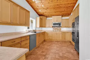 154 Middleton Dr, Pawleys Island, SC 29585 - Photo 11