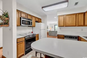 6813 Porcher Dr, Myrtle Beach, SC 29572 - Photo 17