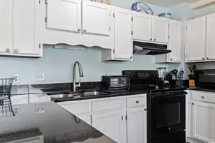 5905 S Kings Hwy, Myrtle Beach, SC 29575 - Photo 9