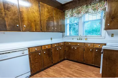 309 Kelly St, Kingstree, SC 29556 - Photo 11