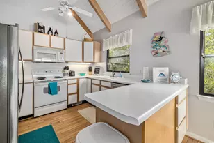 362 Retreat Beach Cir, Pawleys Island, SC 29585 - Photo 19