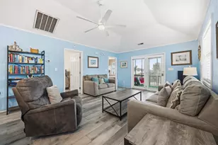 405 N 30th Ave N, North Myrtle Beach, SC 29582 - Photo 9