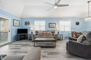 405 N 30th Ave N, North Myrtle Beach, SC 29582 - Photo 11