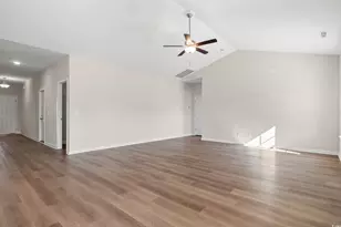 609 Bay St, Aynor, SC 29511 - Photo 9