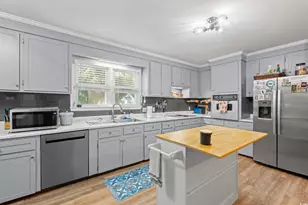 406 S Rosemary Ave, Andrews, SC 29510 - Photo 13