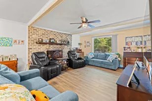 406 S Rosemary Ave, Andrews, SC 29510 - Photo 5