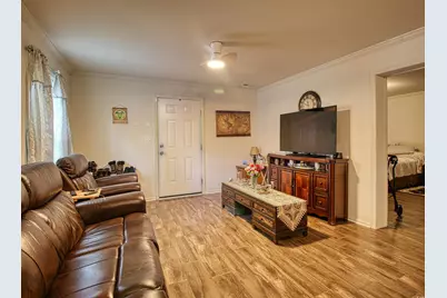 215 W James St., Mullins, SC 29574 - Photo 5