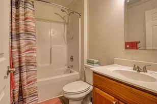 215 W James St, Mullins, SC 29574 - Photo 13