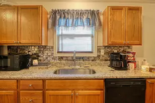 215 W James St, Mullins, SC 29574 - Photo 9