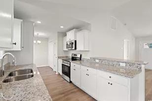 185 Gray Owl Dr, Conway, SC 29527 - Photo 7