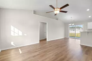 185 Gray Owl Dr, Conway, SC 29527 - Photo 3