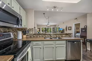 1221 Tidewater Dr, North Myrtle Beach, SC 29582 - Photo 9