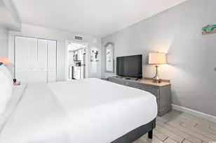 2000 N Ocean Blvd, Myrtle Beach, SC 29577 - Photo 3