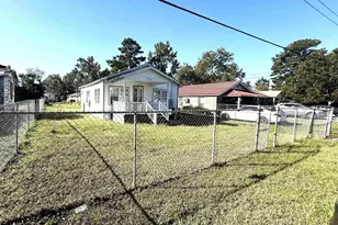 319 Scott St, Lake City, SC 29560 - Photo 17