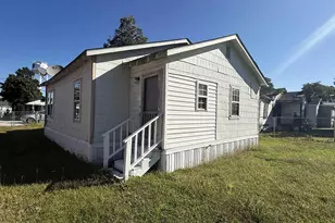 319 Scott St, Lake City, SC 29560 - Photo 15