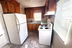 319 Scott St, Lake City, SC 29560 - Photo 11