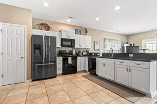 105-A Woodland Dr, Murrells Inlet, SC 29576 - Photo 3