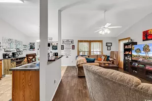 334 Bellegrove Dr, Myrtle Beach, SC 29579 - Photo 9