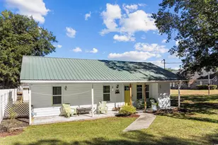 1020 Hunter Ave, North Myrtle Beach, SC 29582 - Photo 1