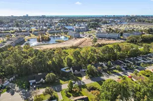 486 Copenhagen Dr, Little River, SC 29566 - Photo 3